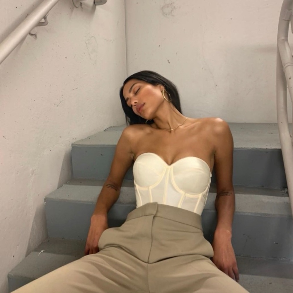 Dominique Cream Bustier Top 34 DD 34E